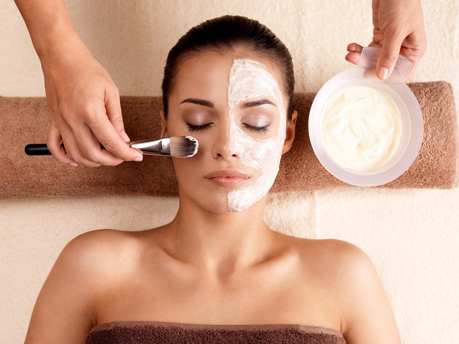 The Health Benefits of Extra Virgin Olive Oil for the Skin